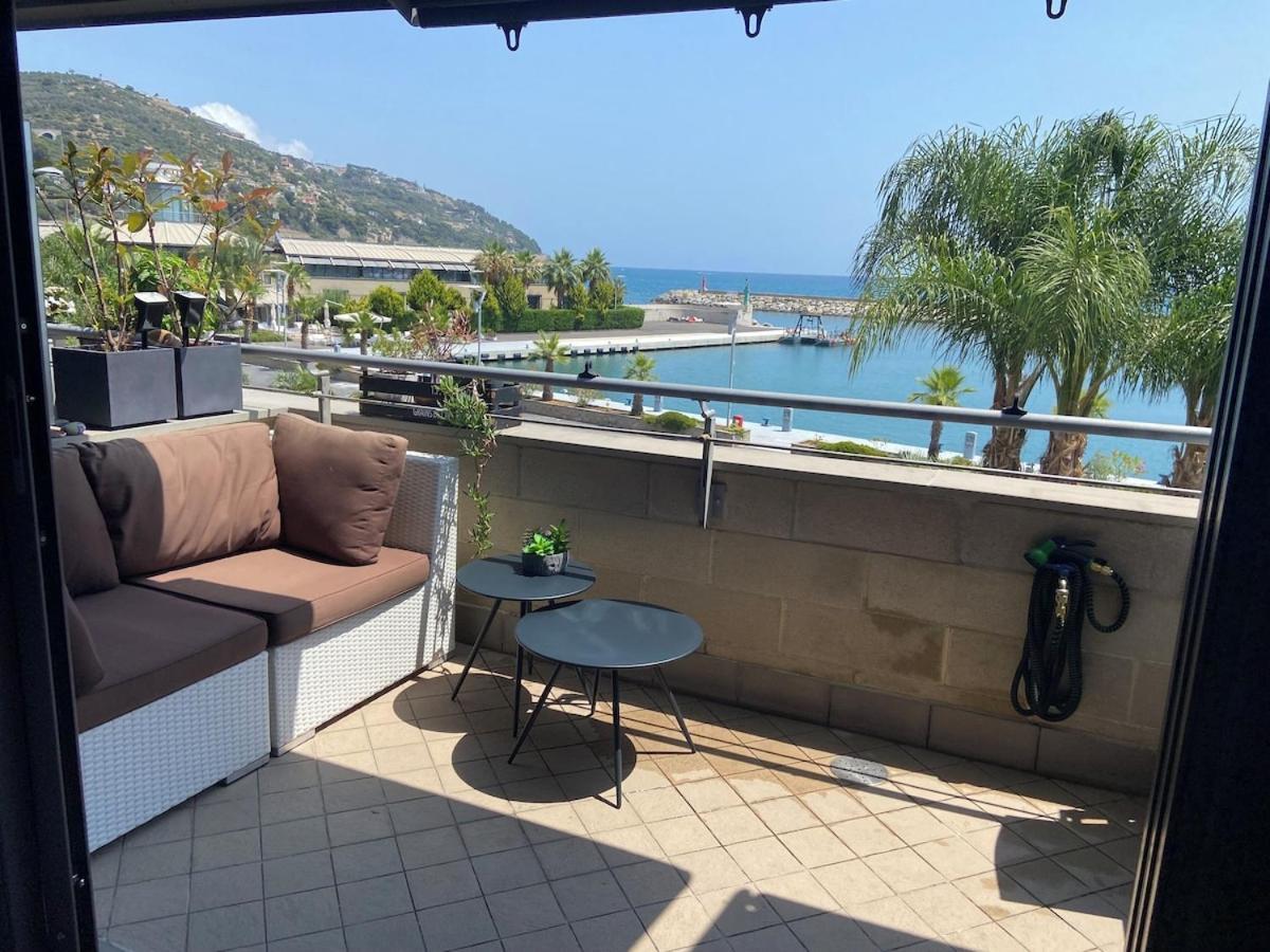 Luxury Apartment San Lorenzo Al Mare Eksteriør bilde